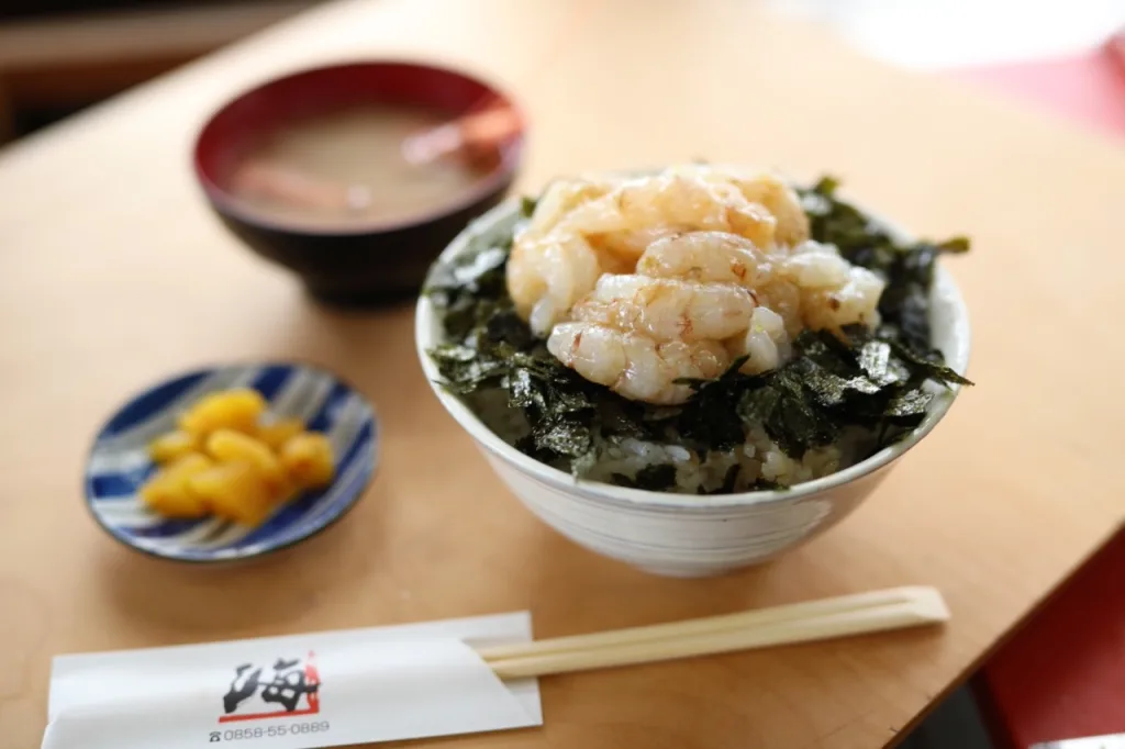 もさえび丼